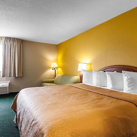 Quality Inn Cairo I-57 Екстер'єр фото
