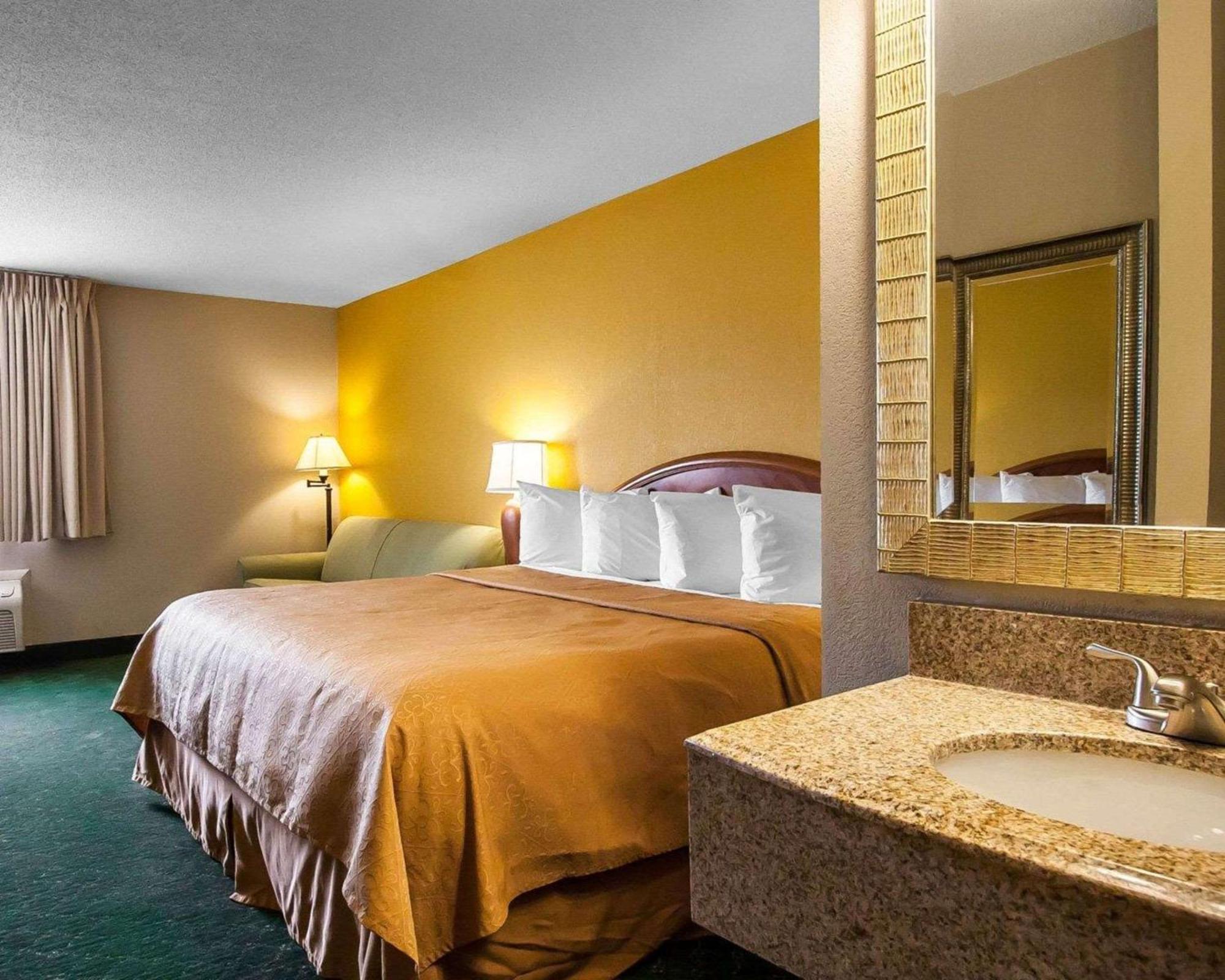 Quality Inn Cairo I-57 Екстер'єр фото