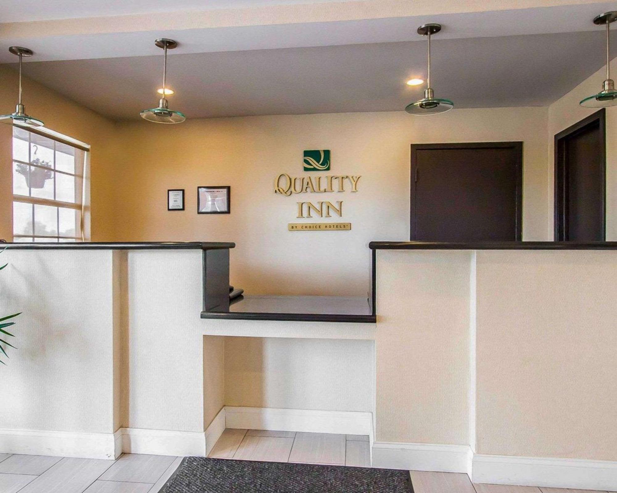 Quality Inn Cairo I-57 Екстер'єр фото