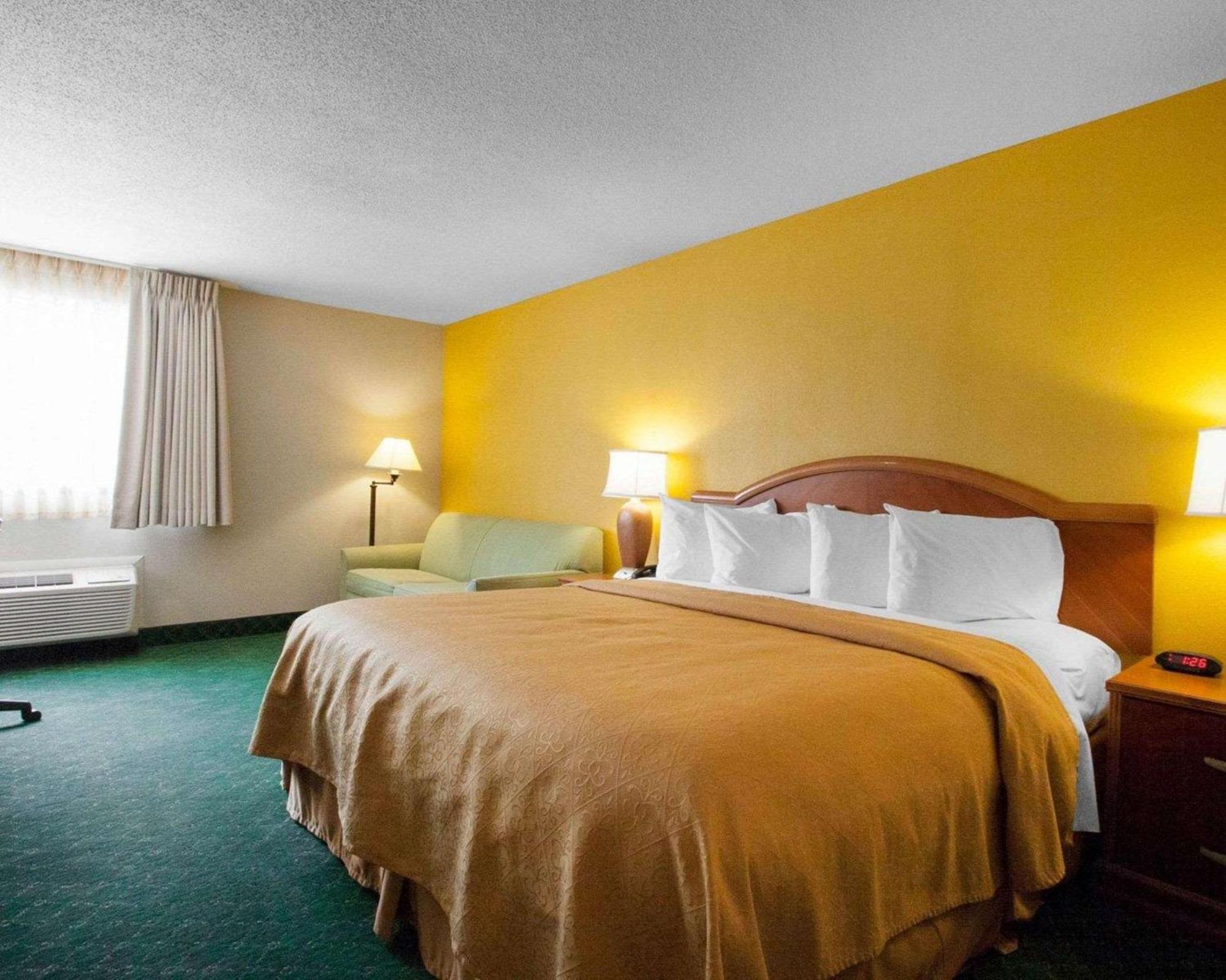Quality Inn Cairo I-57 Екстер'єр фото